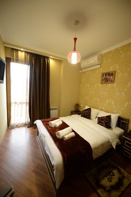 Begi Hotel Тбілісі Екстер'єр фото