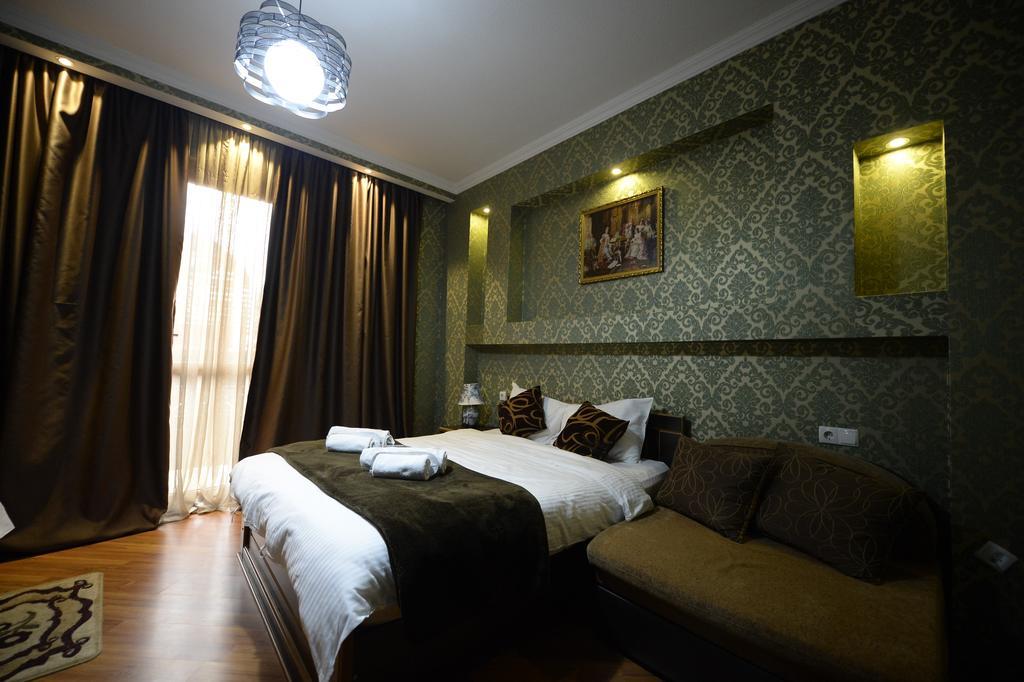 Begi Hotel Тбілісі Екстер'єр фото