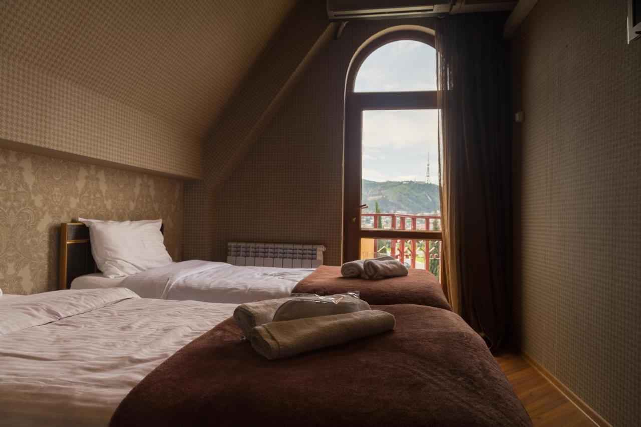 Begi Hotel Тбілісі Екстер'єр фото