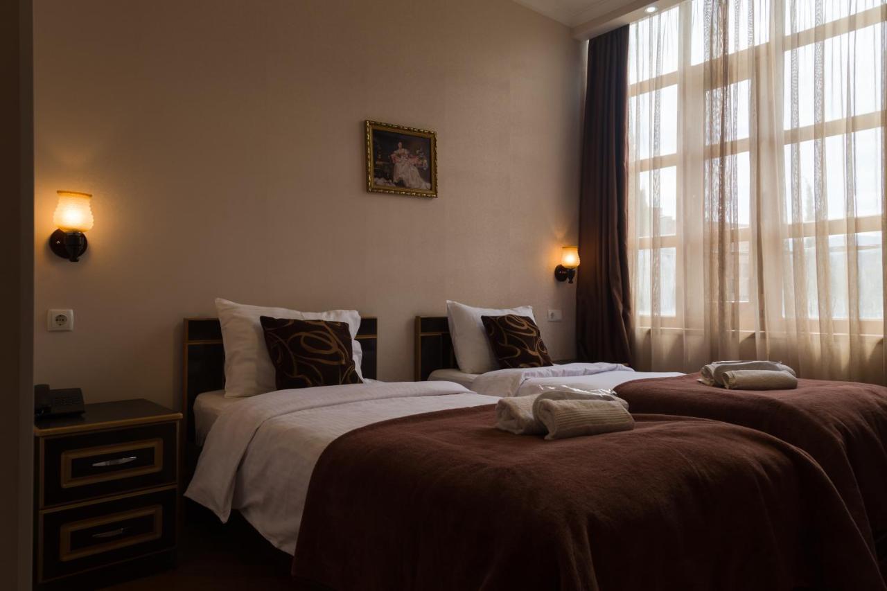 Begi Hotel Тбілісі Екстер'єр фото