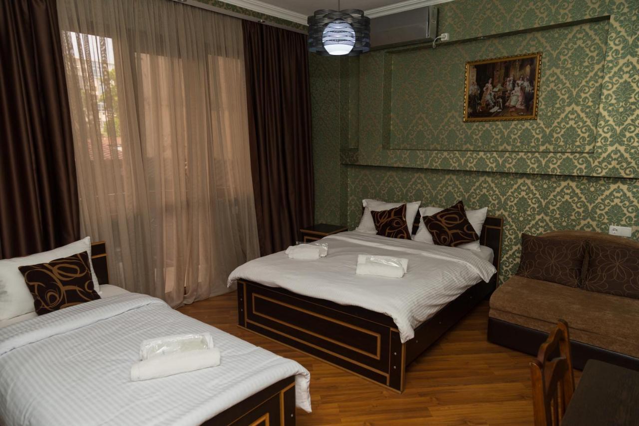 Begi Hotel Тбілісі Екстер'єр фото