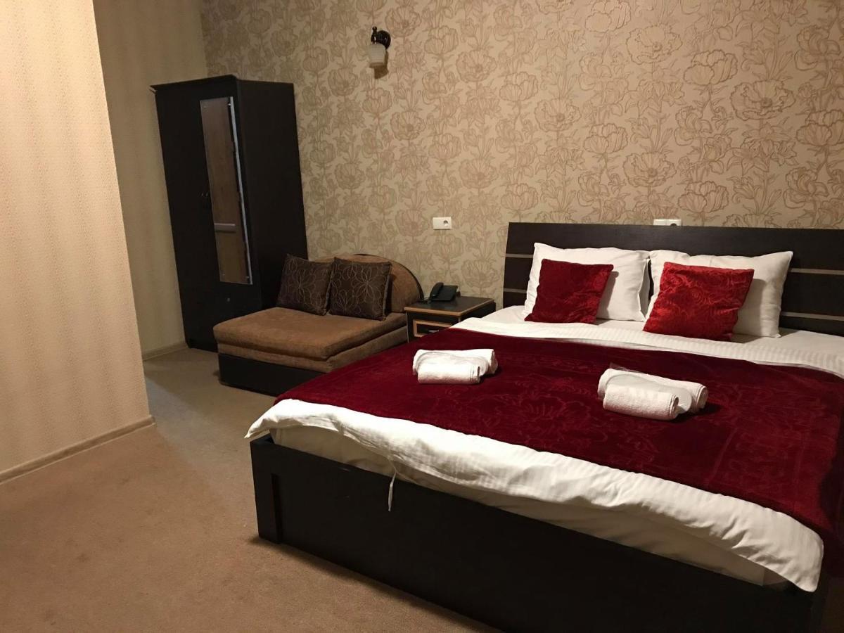 Begi Hotel Тбілісі Екстер'єр фото